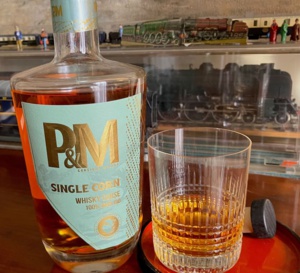 Avec le P&amp;M "single corn", la Corse a son whisky !